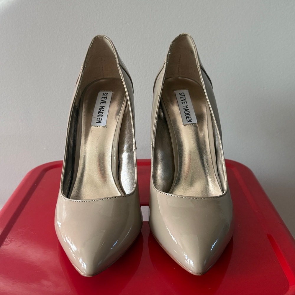Steve Madden Nude Patent Heels
